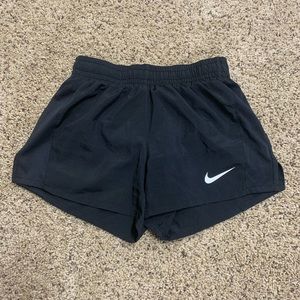 girls nike dri fit shorts (size medium)